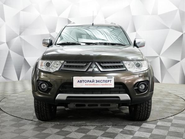 Mitsubishi Pajero Sport II Рестайлинг с пробегом 2014 года, цена 1 760 000 рублей, 239000 км, внедорожник, Автокод Объявления