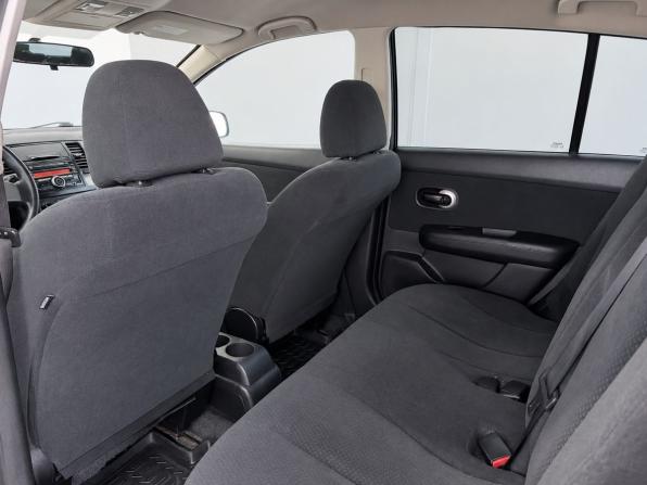 Nissan Tiida I Рестайлинг с пробегом 2012 года, цена 699 000 рублей, 261421 км, хэтчбек, Автокод Объявления
