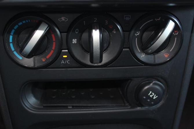 Nissan Qashqai I Рестайлинг с пробегом 2012 года, цена 937 000 рублей, 215912 км, внедорожник, Автокод Объявления