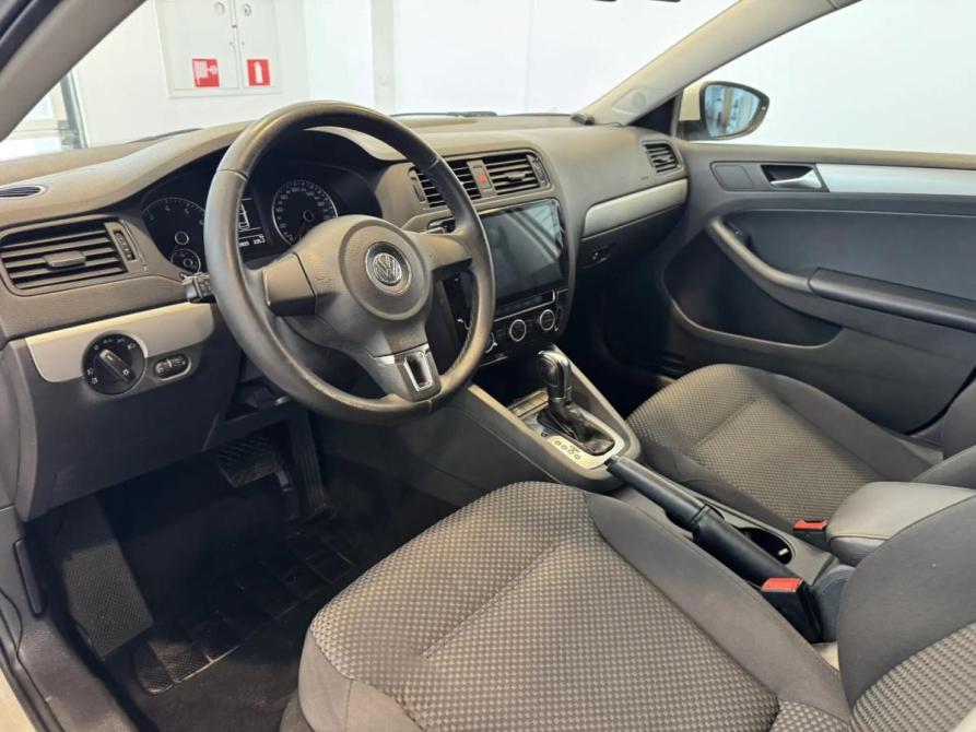 Volkswagen Jetta VI Подольск  - изображение 7
