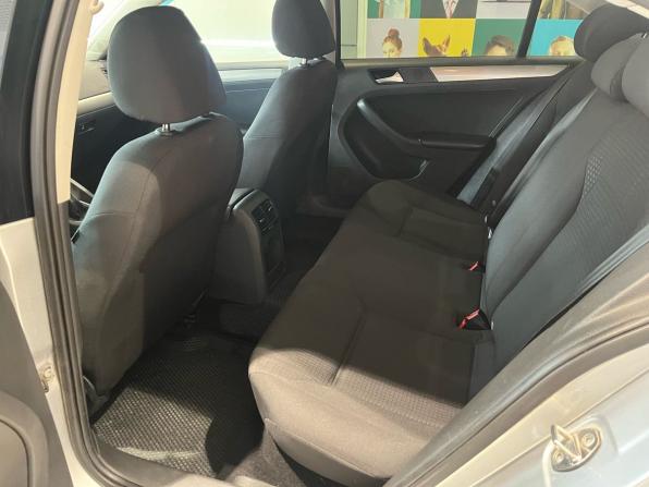 Volkswagen Jetta VI Рестайлинг с пробегом 2015 года, цена 929 000 рублей, 238345 км, седан, Автокод Объявления