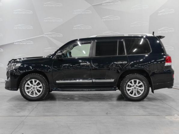 Toyota Land Cruiser 200 Series Рестайлинг 1 с пробегом 2012 года, цена 4 150 000 рублей, 200000 км, внедорожник, Автокод Объявления