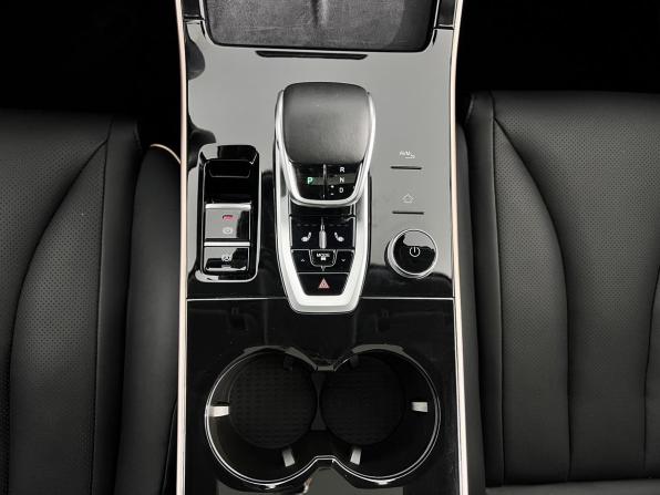 Omoda C5 I с пробегом 2023 года, цена 2 010 000 рублей, 38407 км, внедорожник, Автокод Объявления