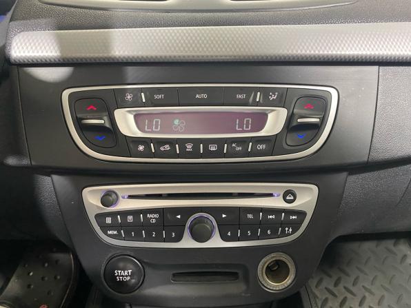 Renault Megane III с пробегом 2011 года, цена 597 000 рублей, 180432 км, хэтчбек, Автокод Объявления