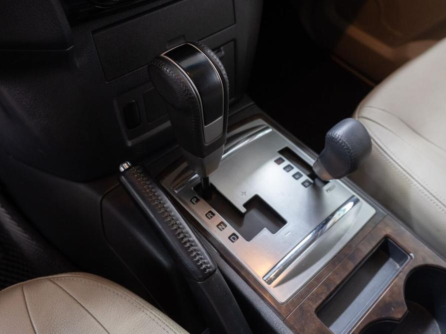 Mitsubishi Pajero IV Рестайлинг 2 Тюмень  - изображение 11