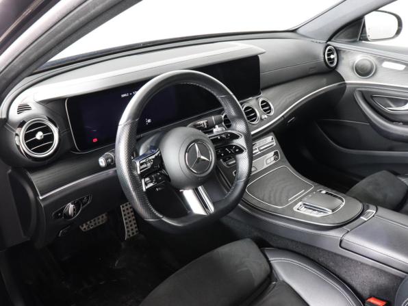 Mercedes-Benz E-Класс V (W213 S213 C238) Рестайлинг с пробегом 2022 года, цена 5 397 000 рублей, 56916 км, седан, Автокод Объявления