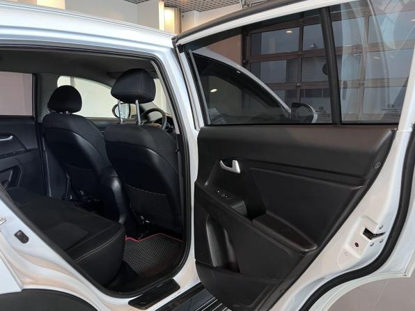 Kia Sportage III Рестайлинг с пробегом 2014 года, цена 1 068 000 рублей, 193390 км, внедорожник, Автокод Объявления