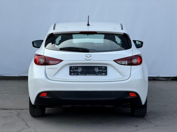 Mazda 3 III (BM) с пробегом 2014 года, цена 1 370 000 рублей, 137000 км, хэтчбек, Автокод Объявления