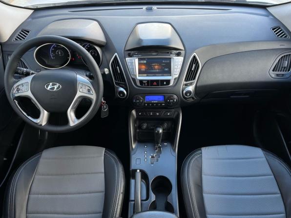 Hyundai ix35 I с пробегом 2013 года, цена 1 190 000 рублей, 240153 км, внедорожник, Автокод Объявления