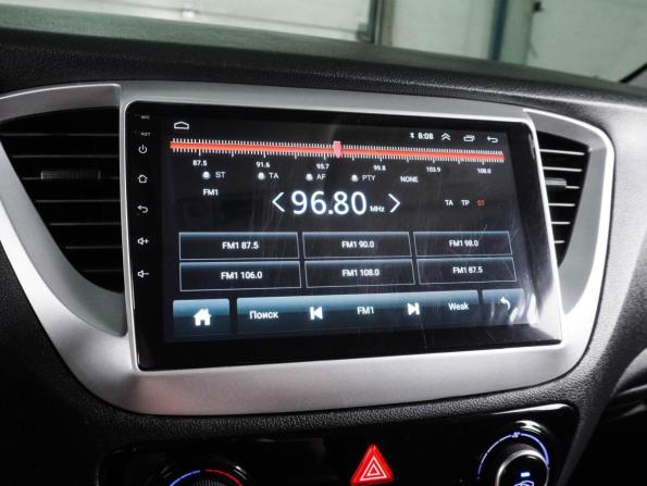 Hyundai Solaris II с пробегом 2018 года, цена 1 299 000 рублей, 144031 км, седан, Автокод Объявления