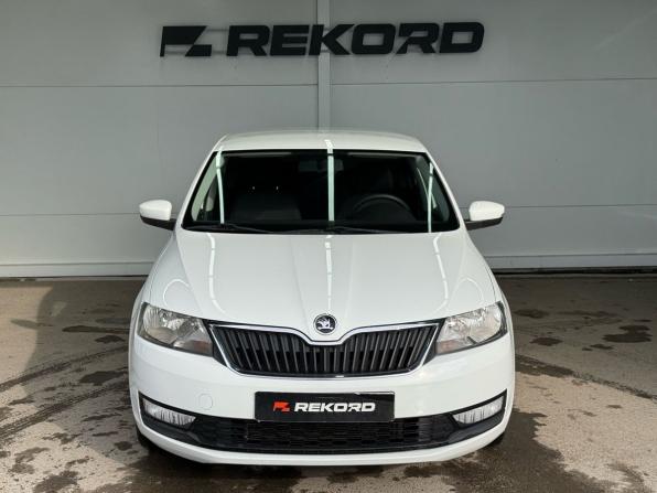 Skoda Rapid I Рестайлинг с пробегом 2019 года, цена 1 349 000 рублей, 148000 км, лифтбек, Автокод Объявления