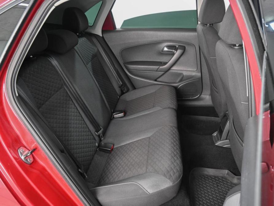 Volkswagen Polo V Рестайлинг Ростов-на-Дону  - изображение 7