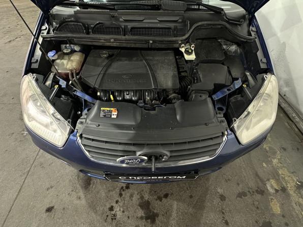 Ford C-MAX I Рестайлинг с пробегом 2009 года, цена 470 000 рублей, 214675 км, компактвэн, Автокод Объявления