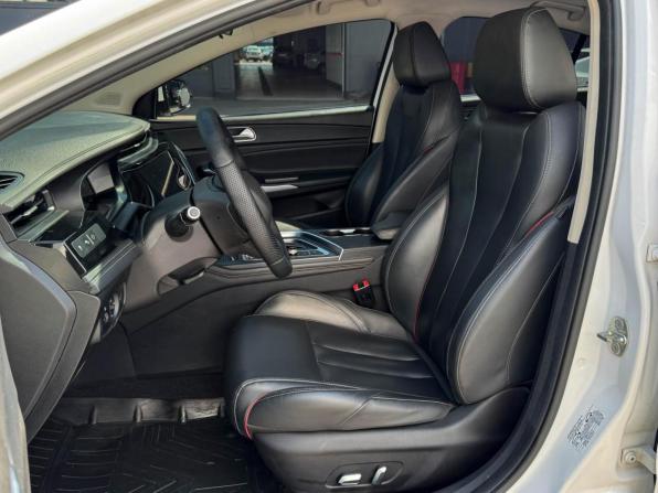 Omoda S5 с пробегом 2023 года, цена 1 099 000 рублей, 81957 км, седан, Автокод Объявления