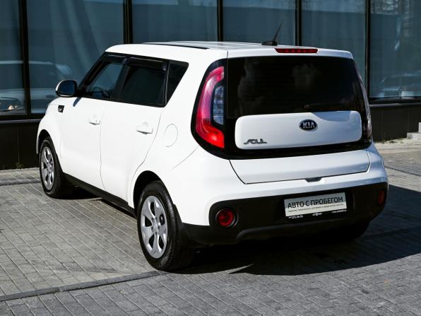 Kia Soul II Рестайлинг с пробегом 2018 года, цена 1 729 000 рублей, 39919 км, хэтчбек, Автокод Объявления