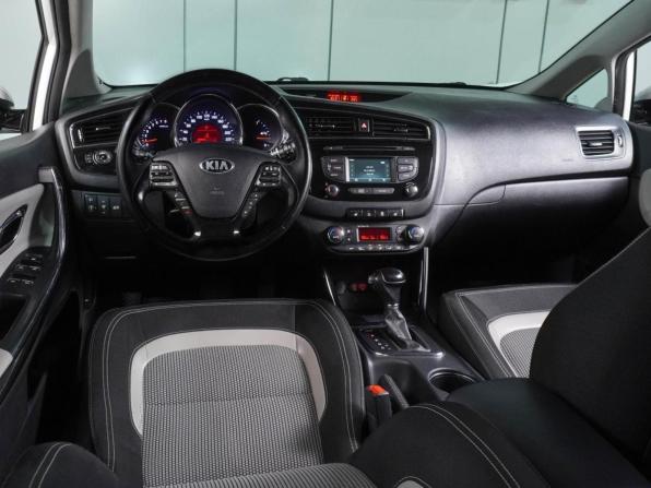 Kia Ceed II Рестайлинг с пробегом 2016 года, цена 1 449 000 рублей, 132736 км, универсал, Автокод Объявления