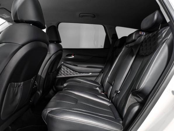 Hyundai Santa Fe IV Рестайлинг с пробегом 2022 года, цена 3 490 000 рублей, 87236 км, внедорожник, Автокод Объявления