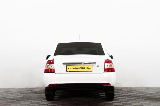 Lada (ВАЗ) Priora I Рестайлинг с пробегом 2015 года, цена 679 000 рублей, 242000 км, седан, Автокод Объявления