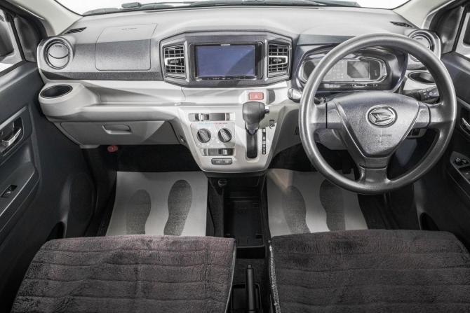 Daihatsu Mira e:S I Рестайлинг с пробегом 2017 года, цена 749 000 рублей, 142300 км, хэтчбек, Автокод Объявления