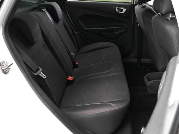 Ford Fiesta Mk6 Рестайлинг с пробегом 2018 года, цена 779 000 рублей, 124568 км, седан, Автокод Объявления