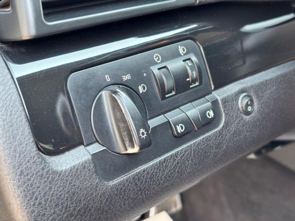 BMW 3 серии IV (E46) Рестайлинг с пробегом 2001 года, цена 760 000 рублей, 299900 км, седан, Автокод Объявления