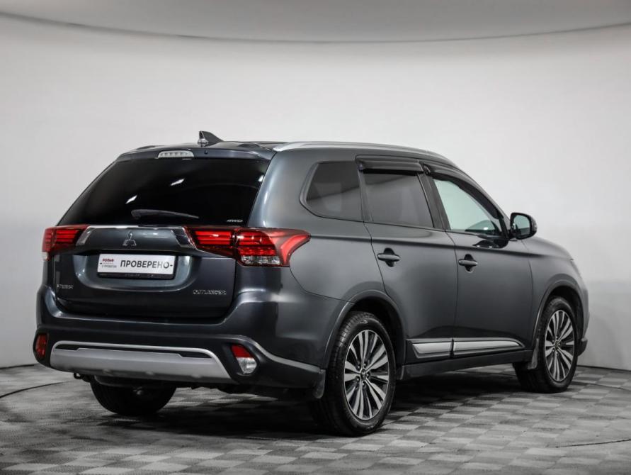 Mitsubishi Outlander III Рестайлинг 3 Санкт-Петербург  - изображение 5