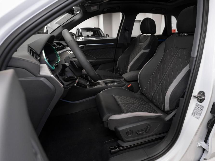 Audi Q3 II (F3) Москва  - изображение 9
