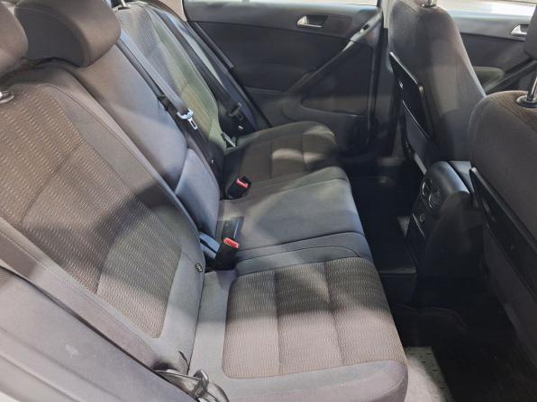Volkswagen Tiguan I Рестайлинг с пробегом 2012 года, цена 1 049 000 рублей, 204321 км, внедорожник, Автокод Объявления