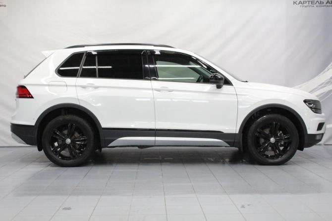 Volkswagen Tiguan II с пробегом 2019 года, цена 2 199 000 рублей, 179915 км, внедорожник, Автокод Объявления