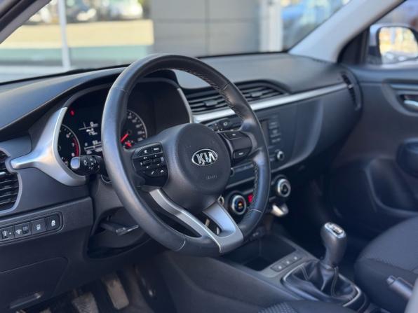 Kia Rio IV Рестайлинг с пробегом 2021 года, цена 1 650 000 рублей, 42204 км, хэтчбек, Автокод Объявления