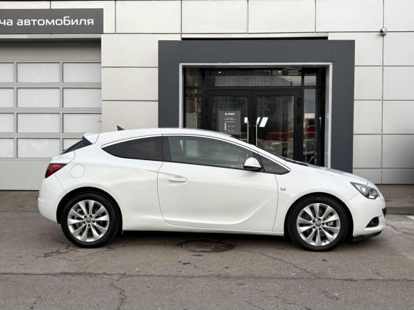 Opel Astra J Рестайлинг с пробегом 2012 года, цена 749 000 рублей, 145535 км, хэтчбек, Автокод Объявления