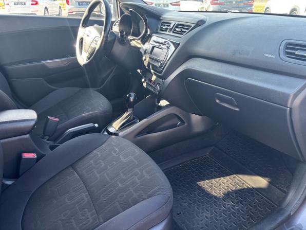Kia Rio III Рестайлинг с пробегом 2015 года, цена 1 085 000 рублей, 149126 км, седан, Автокод Объявления