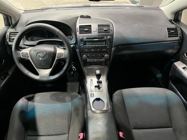 Toyota Avensis III с пробегом 2009 года, цена 790 000 рублей, 196927 км, седан, Автокод Объявления