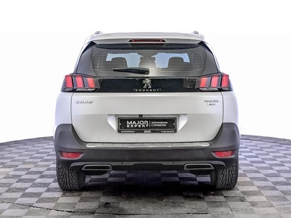 Peugeot 5008 II Рестайлинг с пробегом 2021 года, цена 2 995 000 рублей, 15397 км, внедорожник, Автокод Объявления