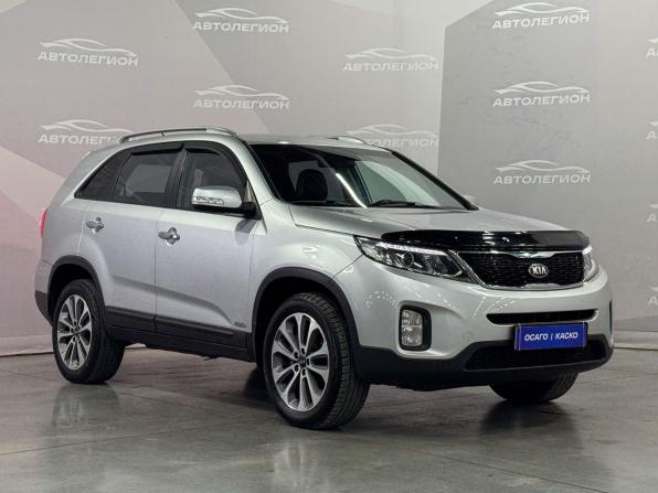 Kia Sorento II Рестайлинг с пробегом 2014 года, цена 1 399 000 рублей, 168000 км, внедорожник, Автокод Объявления