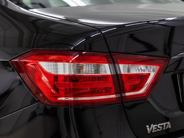 Lada (ВАЗ) Vesta I с пробегом 2021 года, цена 1 168 000 рублей, 26346 км, седан, Автокод Объявления