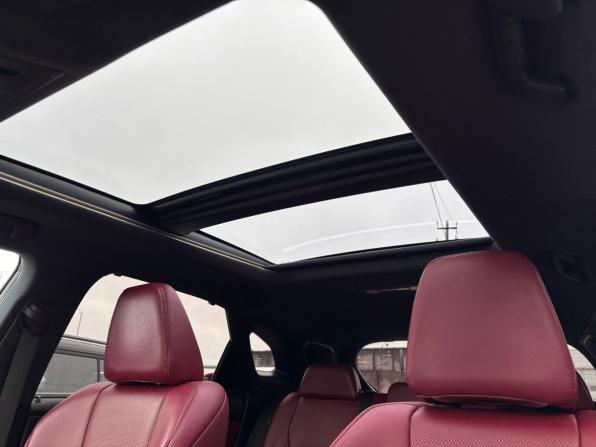 Lexus RX IV Рестайлинг с пробегом 2019 года, цена 5 980 000 рублей, 92340 км, внедорожник, Автокод Объявления