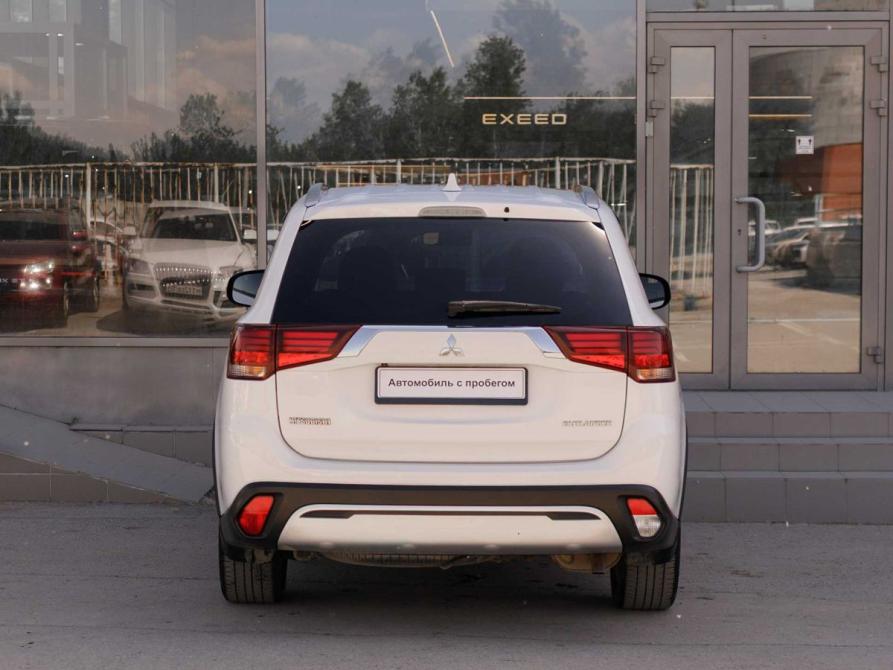 Mitsubishi Outlander III Рестайлинг 3 Новосибирск  - изображение 6