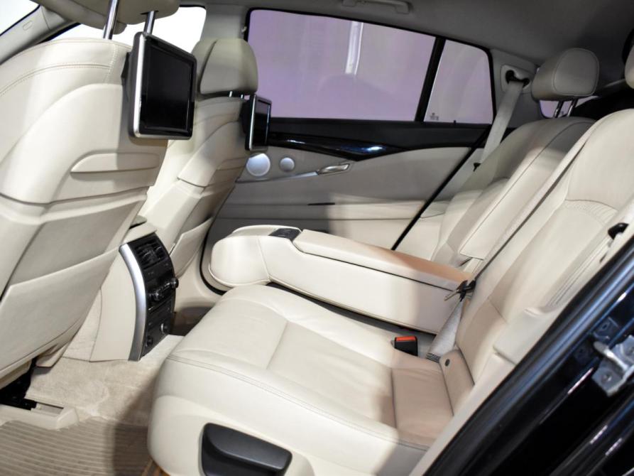 BMW 5 серии VI (F10/F11/F07) Рестайлинг Санкт-Петербург  - изображение 14
