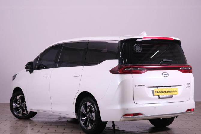 GAC Trumpchi M6 с пробегом 2021 года, цена 2 429 000 рублей, 39500 км, минивэн, Автокод Объявления