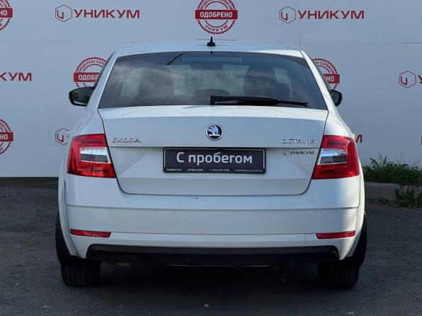 Skoda Octavia III (A7) Рестайлинг с пробегом 2019 года, цена 1 919 000 рублей, 139666 км, лифтбек, Автокод Объявления