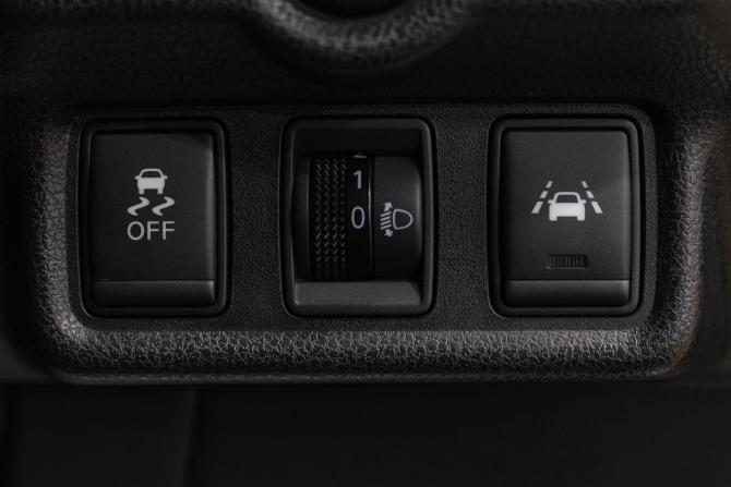 Nissan Note II с пробегом 2016 года, цена 849 000 рублей, 121100 км, хэтчбек, Автокод Объявления