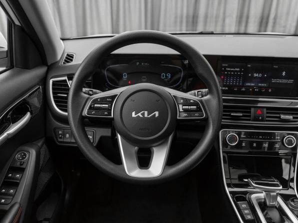 Kia Seltos I Рестайлинг с пробегом 2024 года, цена 2 380 000 рублей, 29980 км, внедорожник, Автокод Объявления