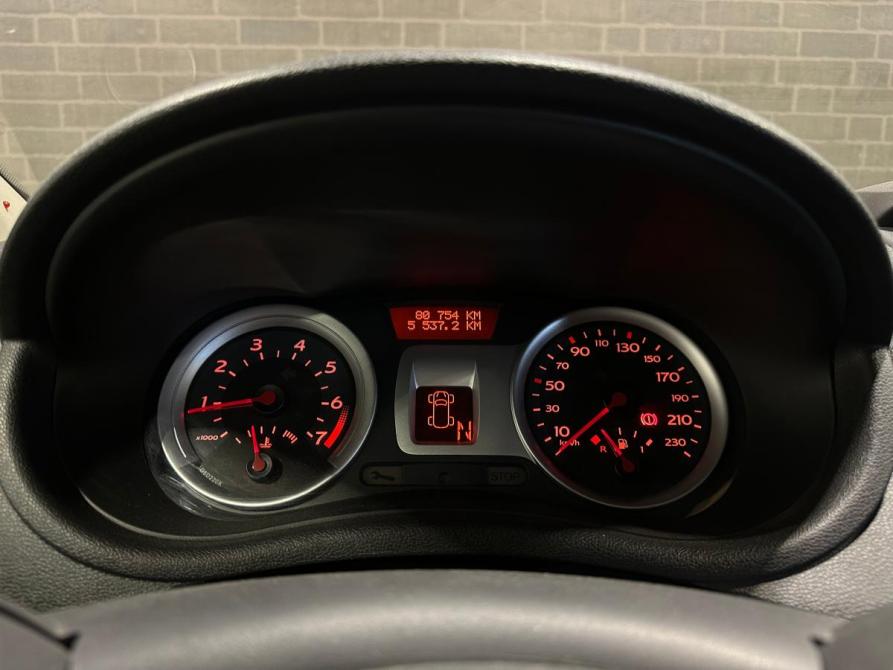 Renault Clio III Челябинск  - изображение 13