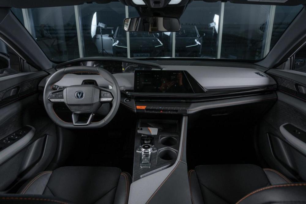 Changan UNI-V I Москва  - изображение 4