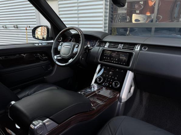 Land Rover Range Rover IV Рестайлинг с пробегом 2019 года, цена 5 750 000 рублей, 152637 км, внедорожник, Автокод Объявления