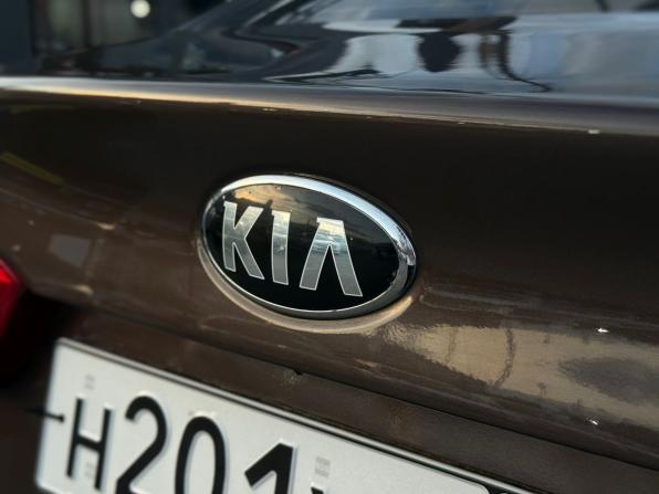 Kia Rio III Рестайлинг с пробегом 2015 года, цена 899 000 рублей, 189247 км, седан, Автокод Объявления