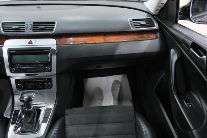 Volkswagen Passat B6 с пробегом 2010 года, цена 869 000 рублей, 234000 км, седан, Автокод Объявления