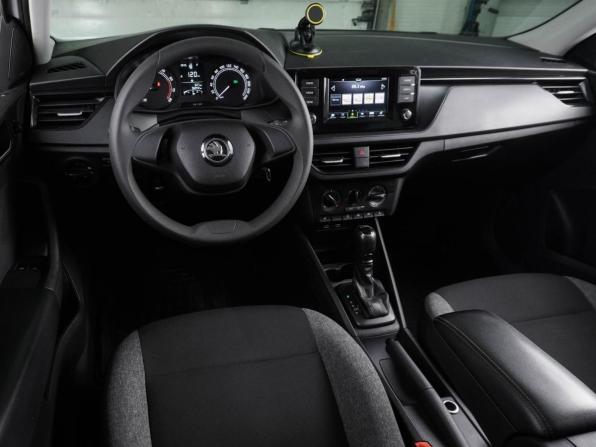 Skoda Rapid II с пробегом 2021 года, цена 1 435 000 рублей, 96942 км, лифтбек, Автокод Объявления