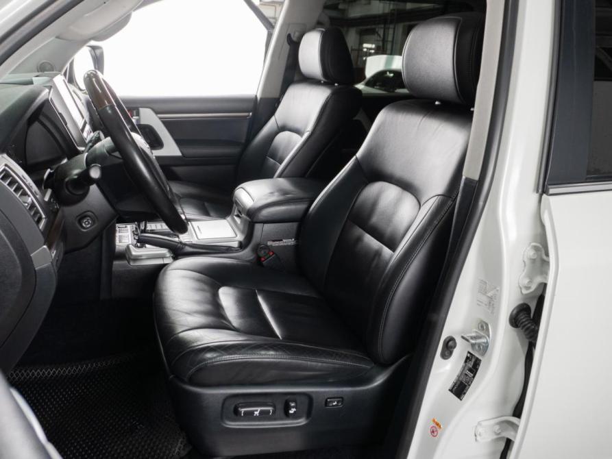 Toyota Land Cruiser 200 Series Рестайлинг 2 Тюмень  - изображение 11